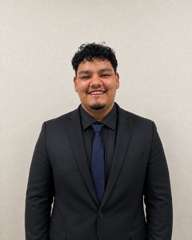 Headshot of Nathaniel Rivera, Team Member at Marathon Momentum Group in Prescott, Arizona